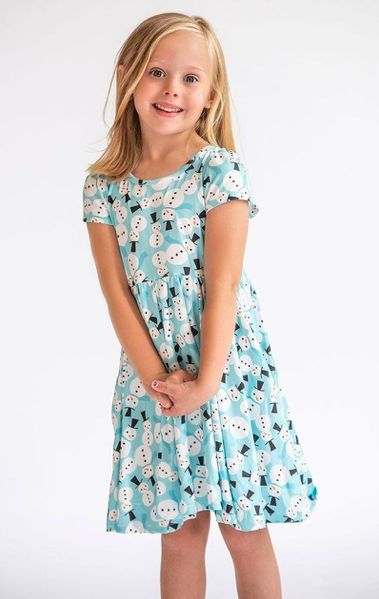 Adorable Clothes For Little Girls on All Occasions - Twinmom