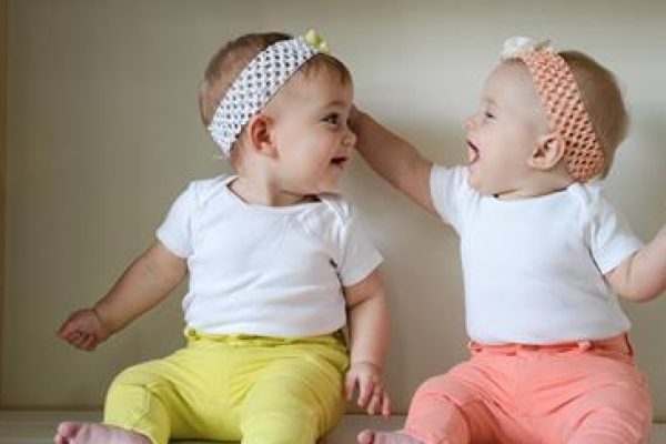 Top 10 Things Said By Moms of Twins