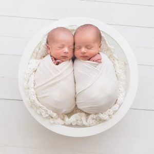 Twins ages 0-3 Months Twins ages 0-3 Months