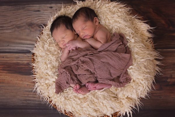 5 Things to Expect When You’re Expecting Twins